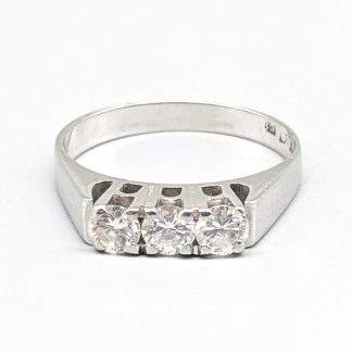 Ring i vitguld med diamanter  18K 3.48g 17mm