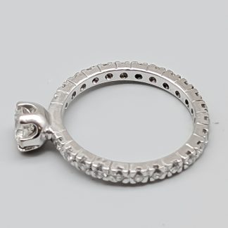 Diamantring i Vitguld-0