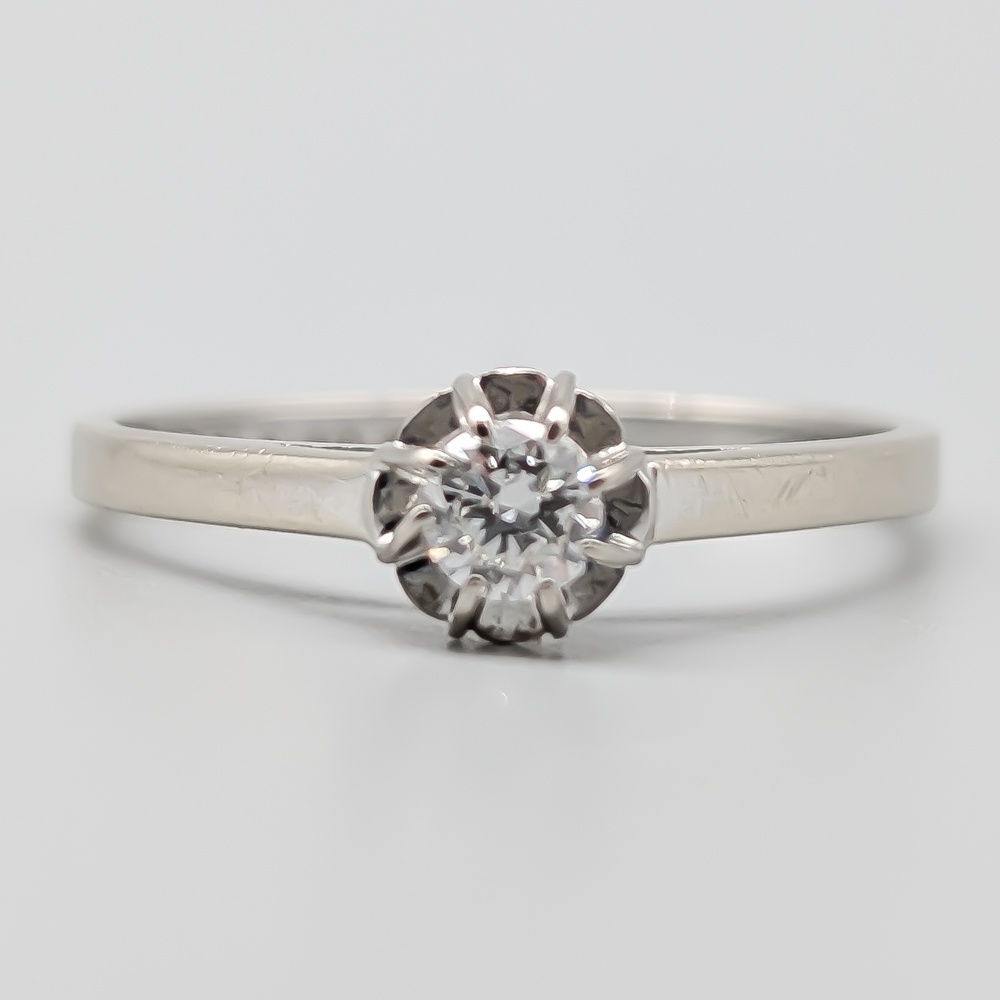 Solitärring i Vitguld med Diamant-2