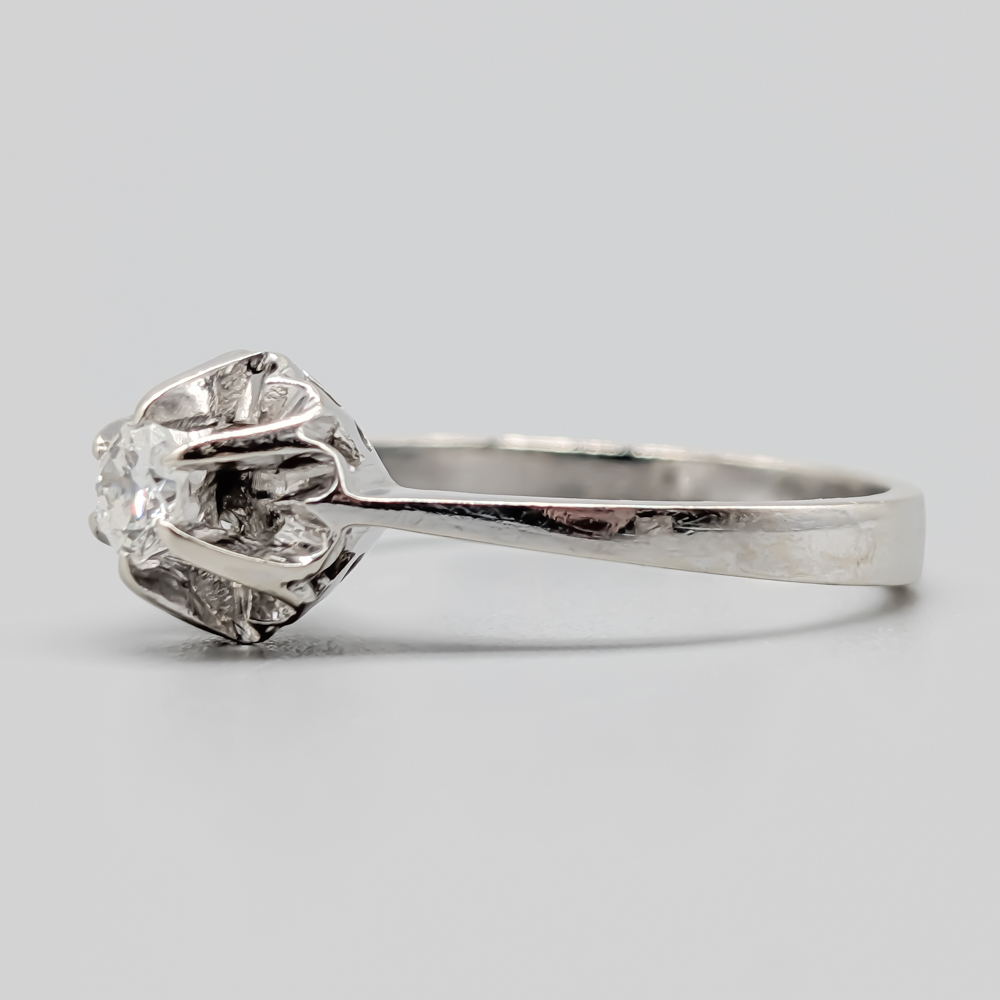 Diamantring i Vitguld-2