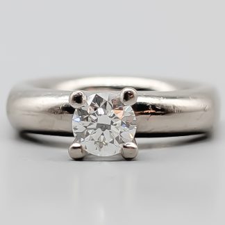 Solitärring i Vitguld med 0.95 CT Diamant 18K 21.34g 17.25mm