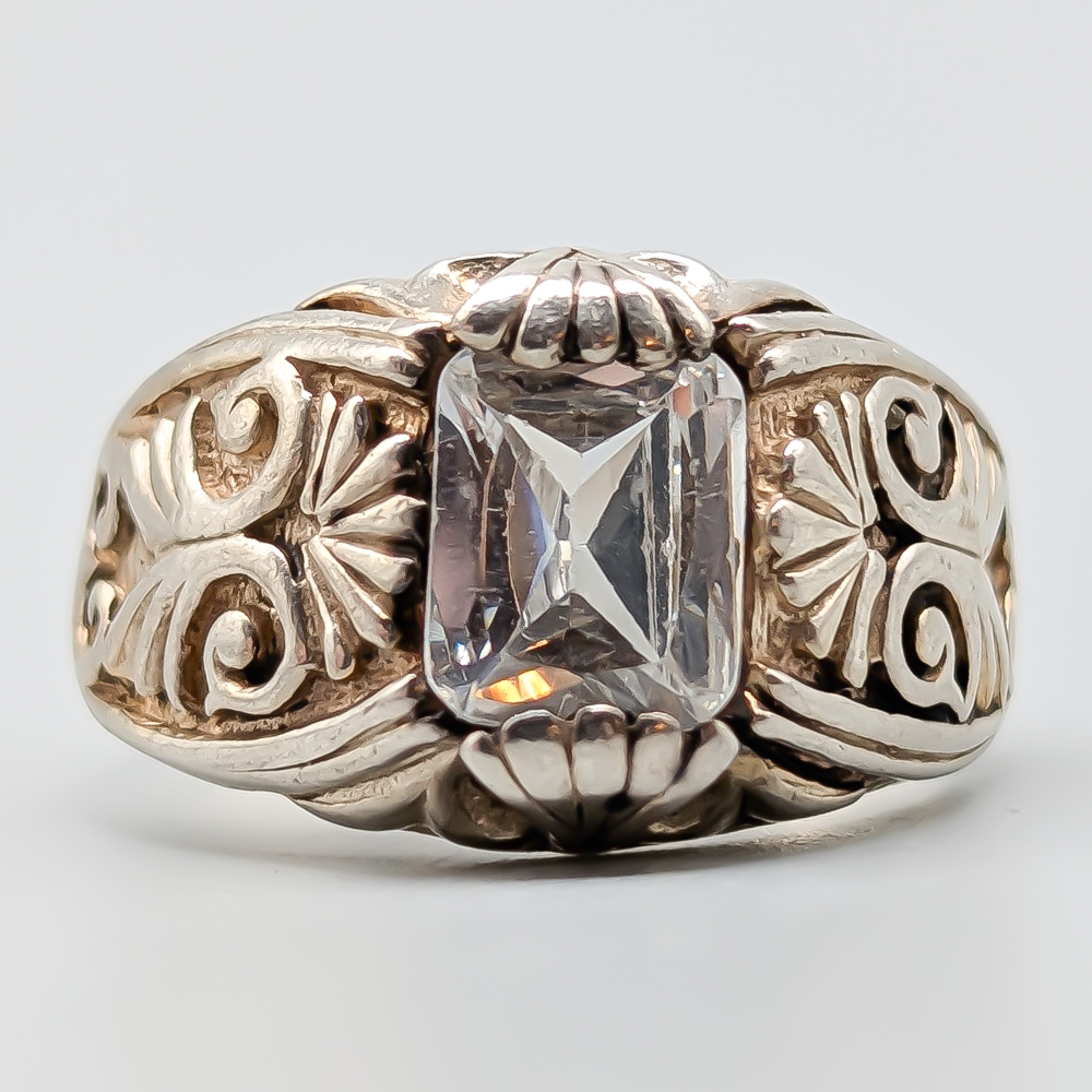 Klackring i Silver med Vit Sten S830 6.13g 19.25mm