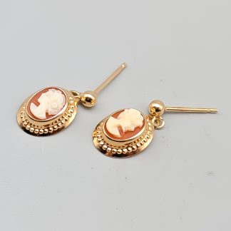 Örhängen i Guld med Kaméer 18K 1.13g 16mm