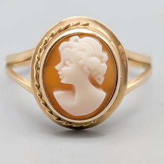 Ring i Guld med Kamé 18K 2.21g 18.25mm