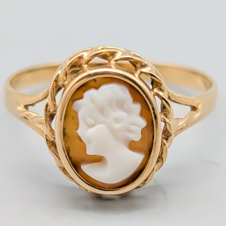 Ring i Guld med Kamé 18K 1.88g 19mm