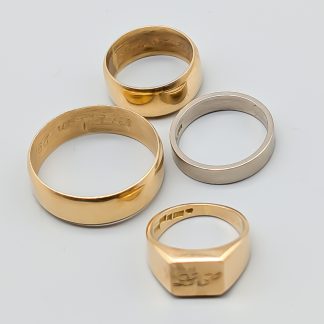 Parti Flerfärgat Guld 18K 22.9g