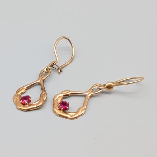 Örhängen i Guld med Röda Stenar 14K 0.83g 30mm