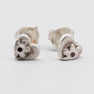 Örhängen i Silver Hjärtan S925 1.32g 7mm
