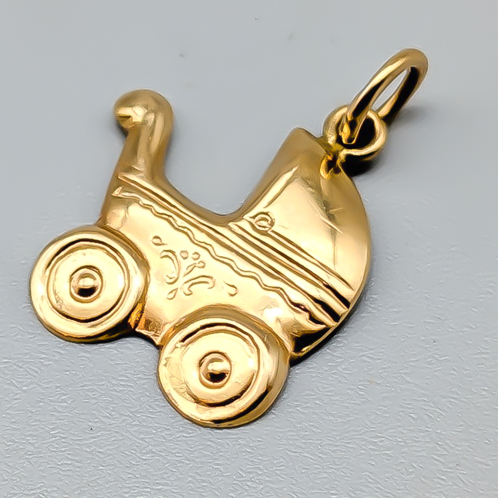 Hänge i Guld Barnvagn 18K 0.79g 17mm