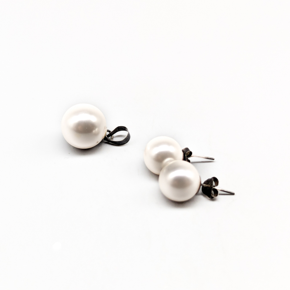 Matchande set med hänge och örhängen S830 2.35g 10mm