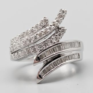 Diamantring i Vitguld-1