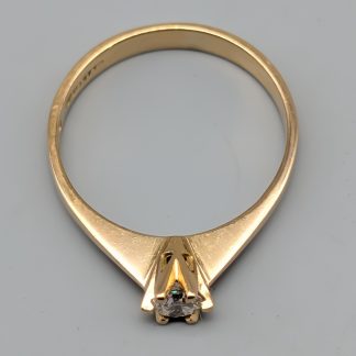 Solitärring i Guld med Diamant-0