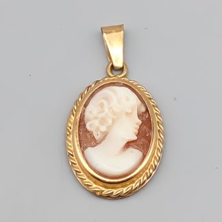 Hänge i Guld med Kamé 18K 1.66g 19mm