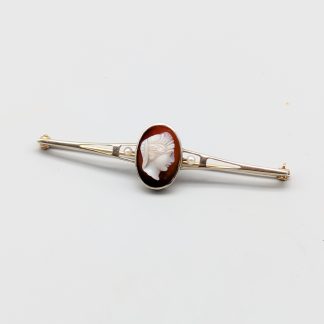 Brosch i Guld med Kamé 18K 3.91g 48mm