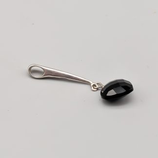 Hänge i Silver med Hjärtformad Svart Sten S925 1.29g 35mm