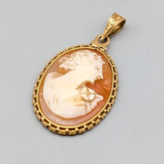 Hänge i Guld med Kamé 18K 2.4g 26mm