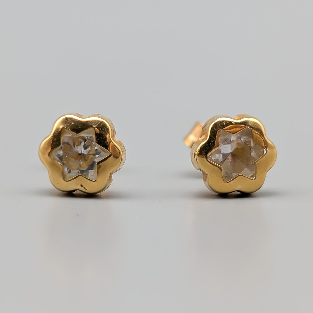 Örhängen i Guld med Vita Stenar 18K 0.99g 8mm