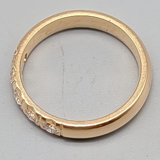 Alliansring i Guld med Diamanter-0
