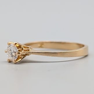 Solitärring i Guld med 0.25 CT Diamant-0