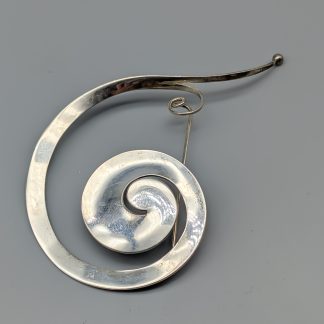 Viviana Torun Bülow-Hübe/Georg Jensen Brosch "392" i Silver S925 17.96g 120mm