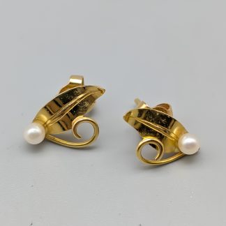 Örhängen i Guld med Pärlor 18K 1.67g 15mm