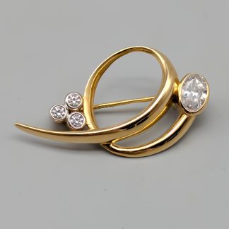 Brosch i Guld med Vita Stenar 18K 3.17g 19mm
