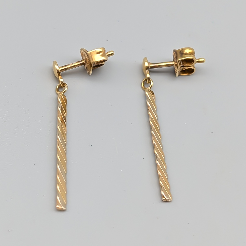 Örhängen i Guld 18K 1.45g 24mm
