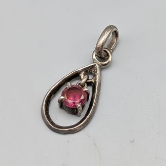 Hänge i Silver med Rosa Sten S830 1.29g 20mm