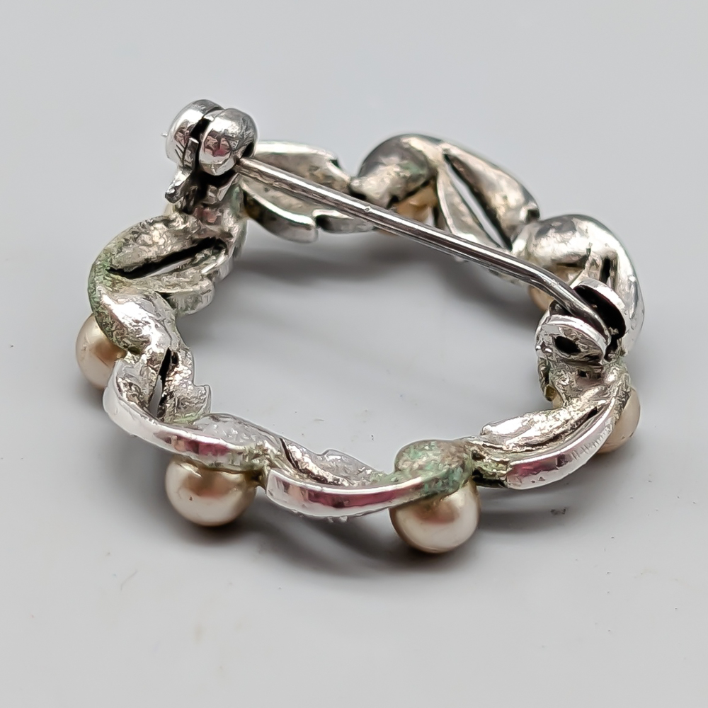 Brosch i Silver med Markasiter och Fauxpärlor S830 4.25g 26mm - Bild 2