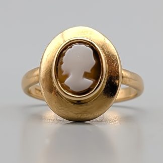 Ring i Guld med Kamé 18K 3.66g 16.5mm