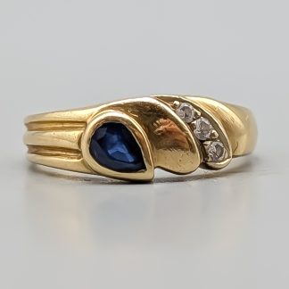 Diamantring i Guld med Safir 18K 3.13g 16.5mm