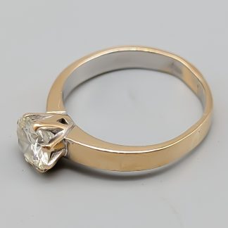 Solitärring i Guld med Diamanter 18K 6.24g 19.25mm