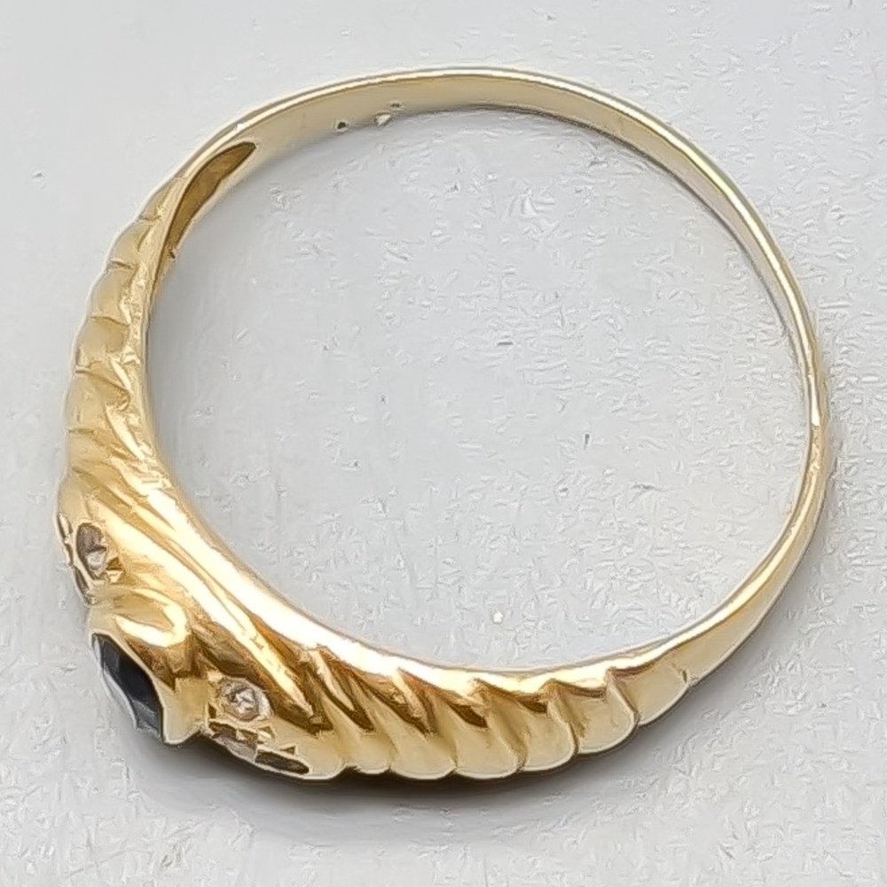 Ring i Guld med Blå och Vita Stenar 18K 3.04g 17.75mm - Bild 3