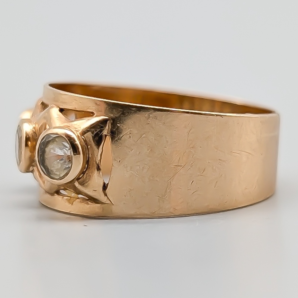 Ring i Guld med Vita Stenar 14K 2.21g 17mm - Bild 2