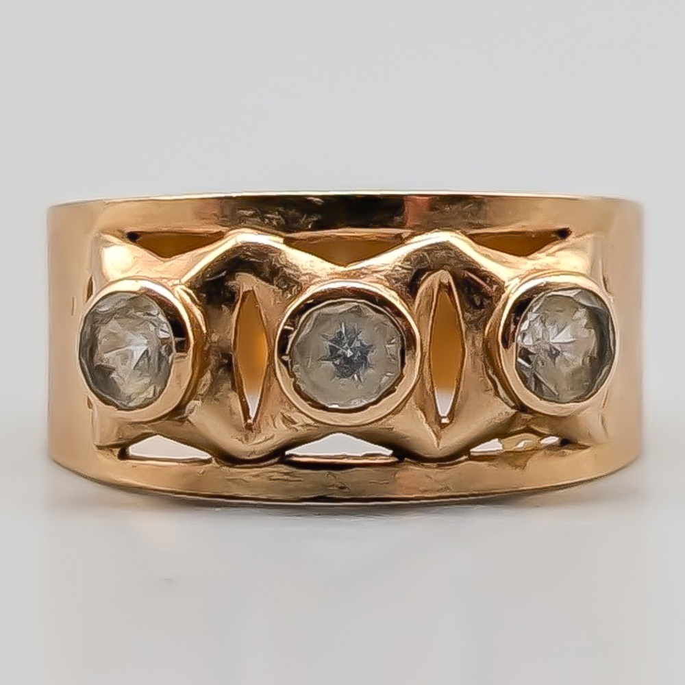 Ring i Guld med Vita Stenar 14K 2.21g 17mm