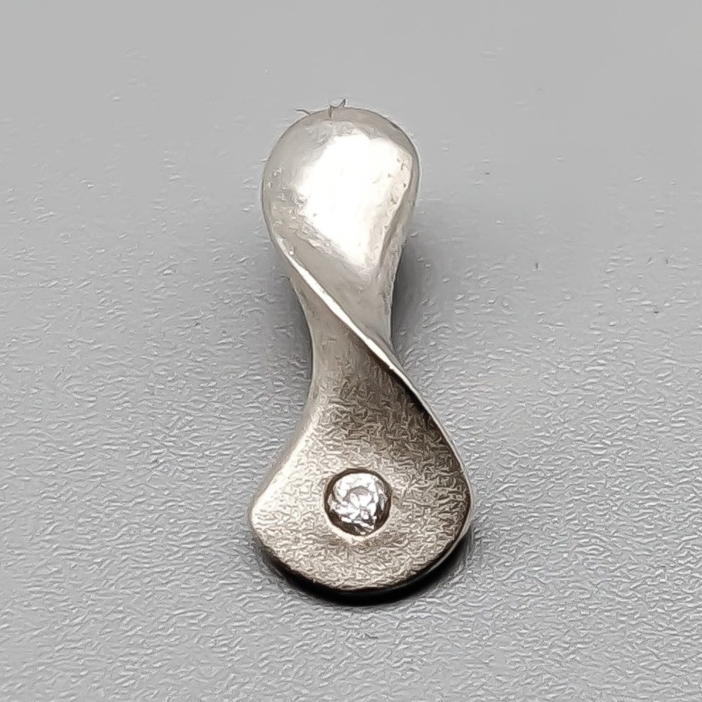 Hänge i Silver med Vit Sten S925 0.93g 14mm - Bild 2