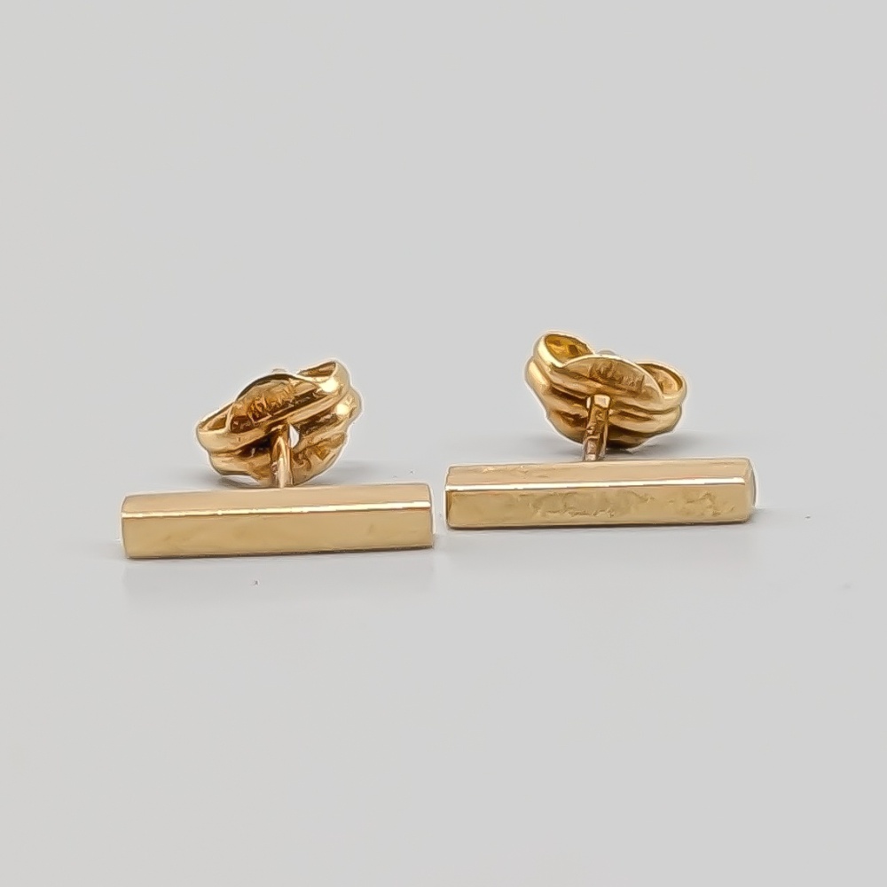 Örhängen i Guld 18K 0.61g 10mm