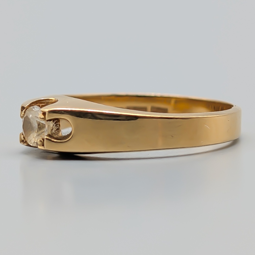 Ring i Guld med Vit Sten 18K 4.13g 17.75mm - Bild 2