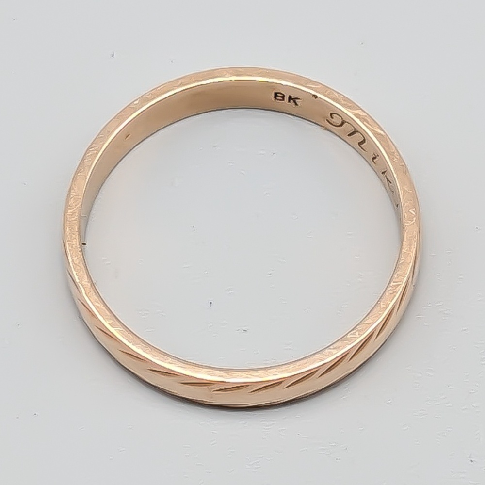 Mönstrad ring i Guld 8K 1.63g 15.5mm - Bild 2