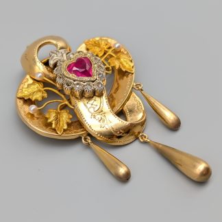 Brosch i Guld och Silver med Röd Sten och Markasiter 18K 11.06g 63mm