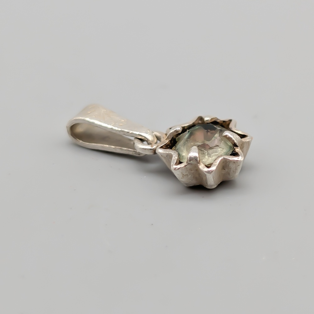 Hänge i Silver med Vit Sten S830 0.71g 17mm
