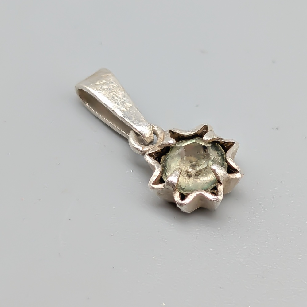 Hänge i Silver med Vit Sten S830 0.71g 17mm - Bild 2