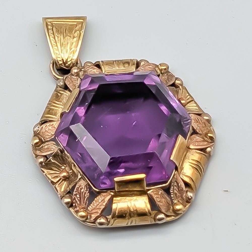Hänge i Guld med Lila Sten 14K 9.17g 30mm