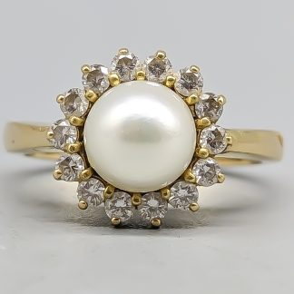 Ring i guld med pärla och diamanter 18K 5.5g 17mm