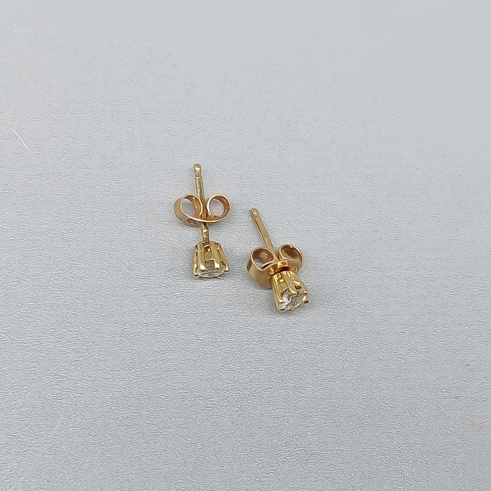 Diamantörhängen i guld 18K 1.07g 5mm - Bild 2