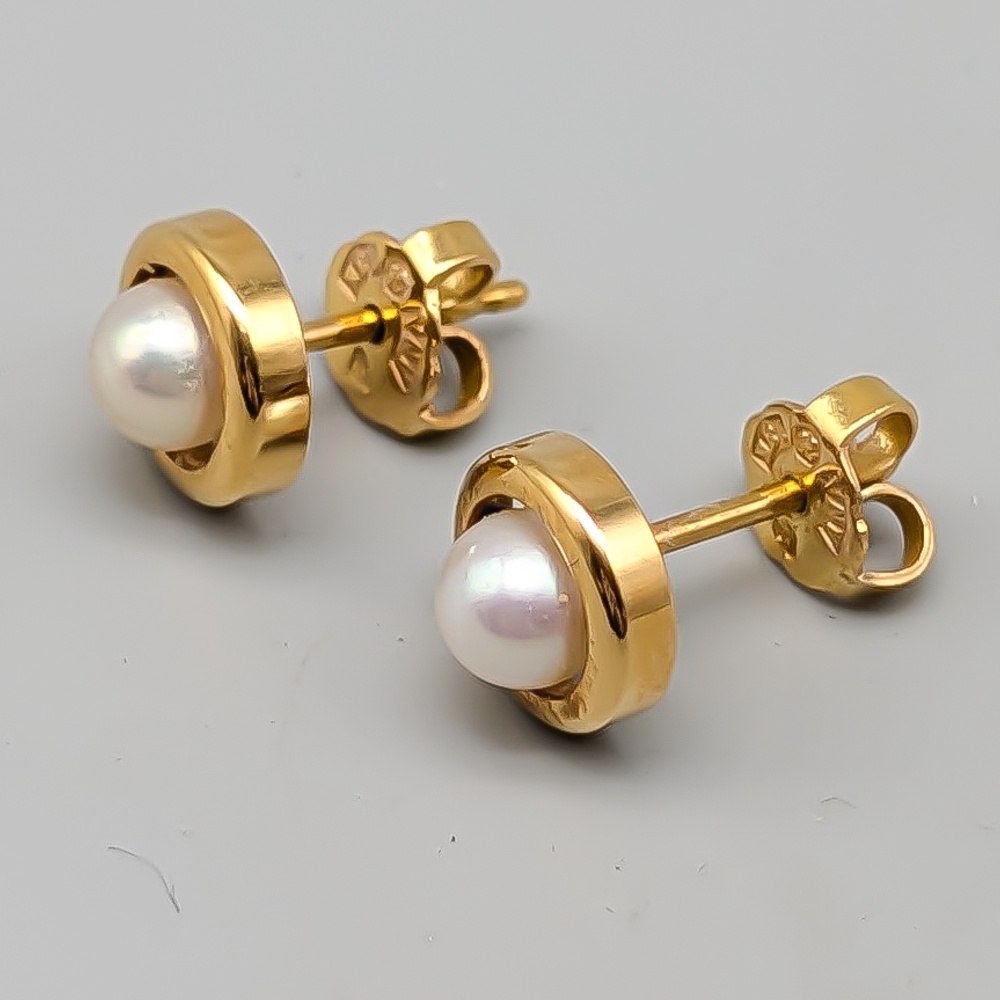 Örhängen i Guld med Odlade Pärlor 18K 1.5g 7mm - Bild 2