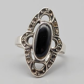 Ring i Silver med Svart Sten och Markasiter S830 3.07g 15.5mm