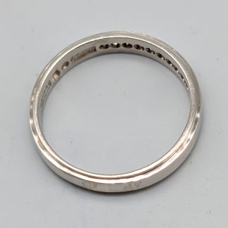 Diamantring i Vitguld-1