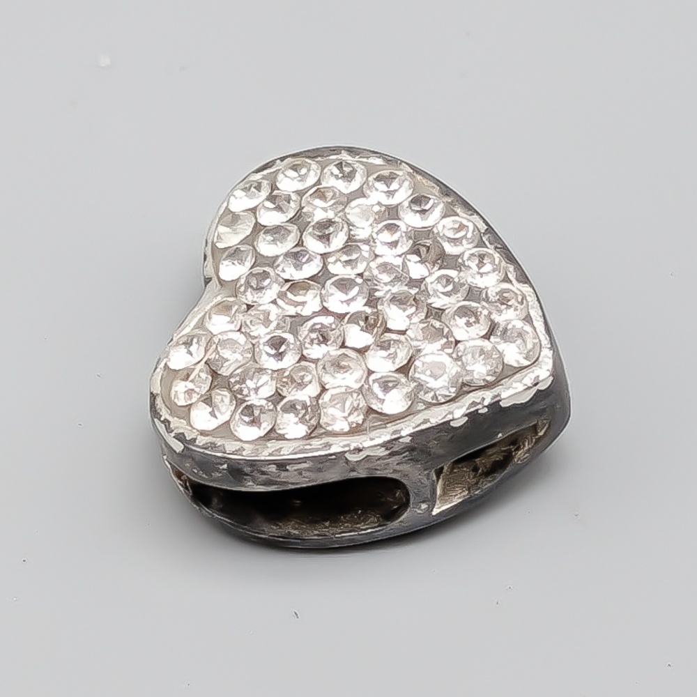 Hänge i Silver Hjärta med Vita Stenar S925 2.6g 14mm