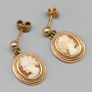 Örhängen i Guld med Kaméer 18K 2.27g 15mm